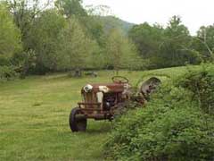 Doc's old tracter ready to work